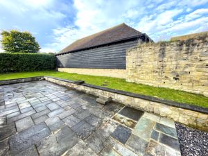 Photo 25- click for photo gallery